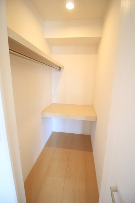 物件内観写真9　(収納)