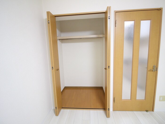 物件内観写真11　(収納)