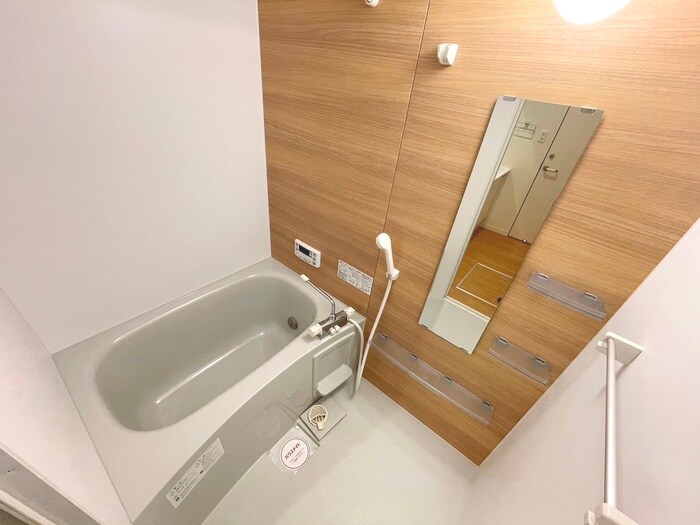 物件内観写真12　(バス／シャワールーム等)