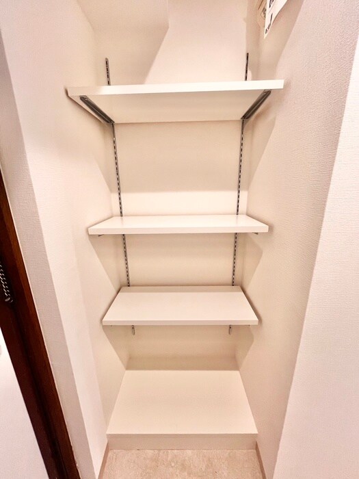 物件内観写真18　(靴箱)