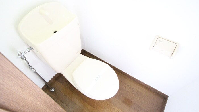 物件内観写真13　(トイレ)