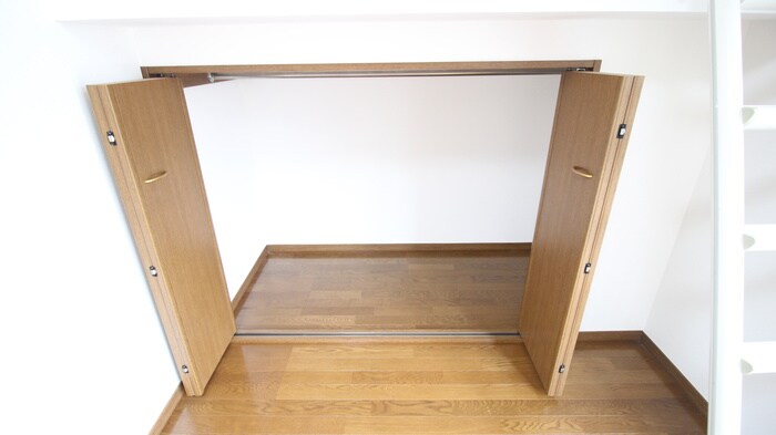 物件内観写真15　(収納)