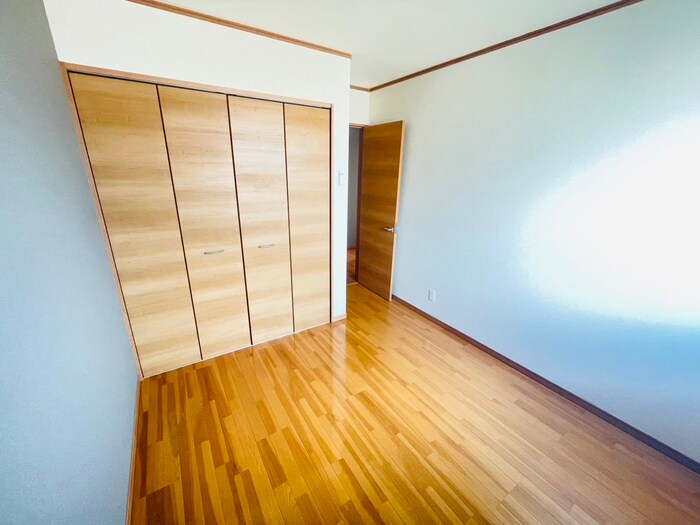 物件内観写真10　(居室)