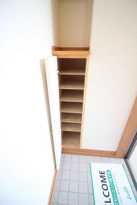 物件内観写真19　(靴箱)