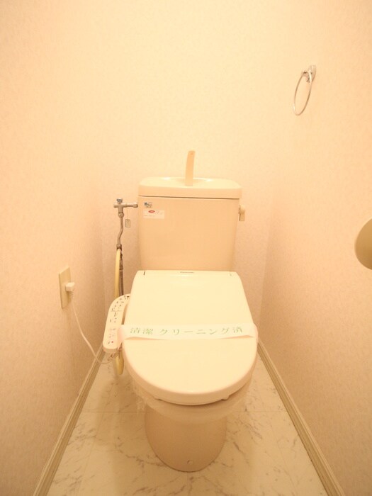 物件内観写真12　(トイレ)