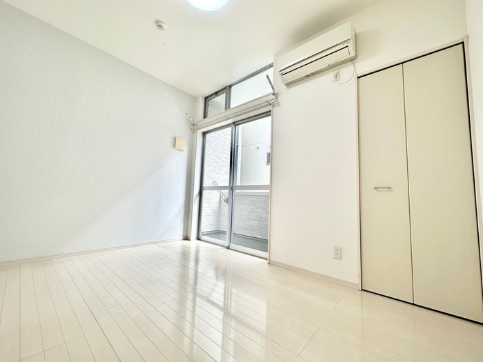 物件内観写真8　(居室)