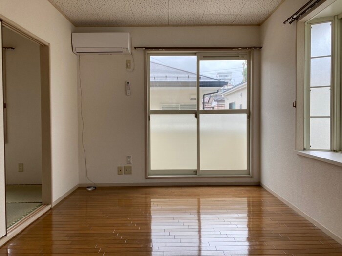 物件内観写真7　(居室)