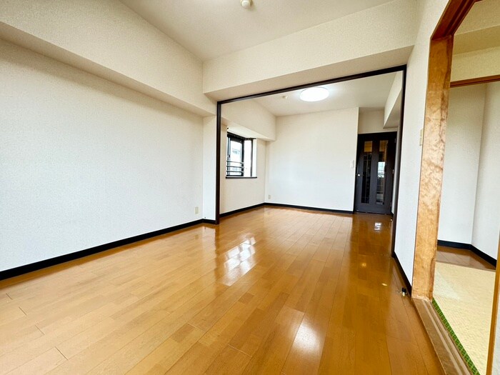 物件内観写真8　(居室)