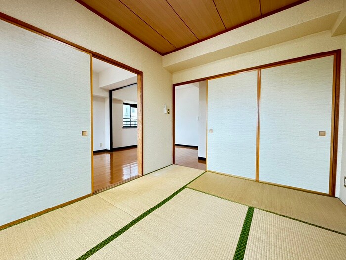 物件内観写真21　(居室)