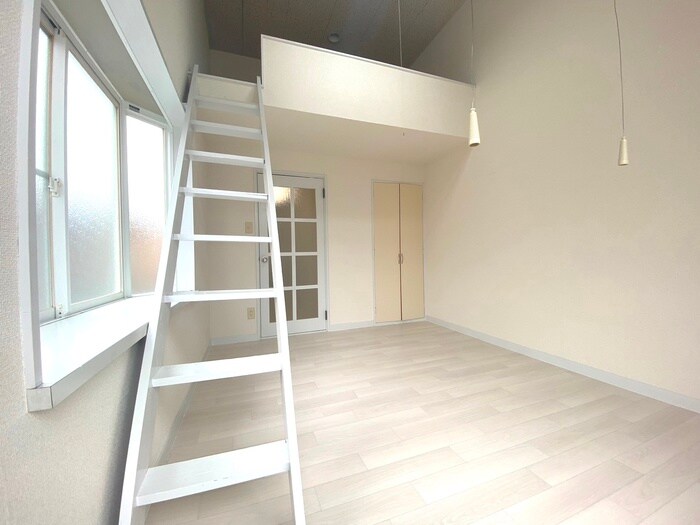 物件内観写真7　(居室)