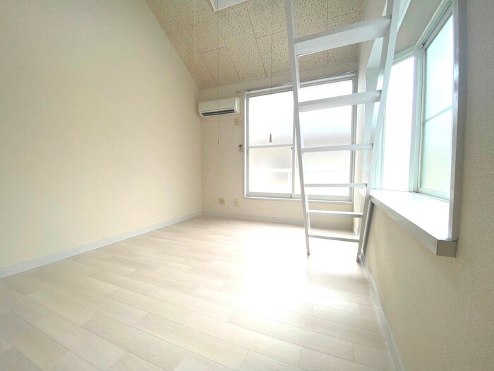 物件内観写真10　(居室)