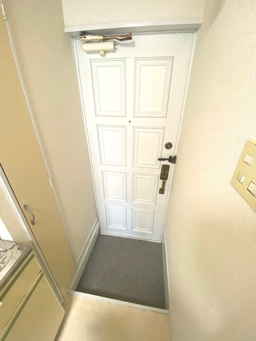 物件内観写真22　(玄関)
