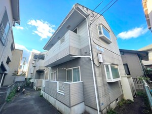 ドエル・サマン外観写真