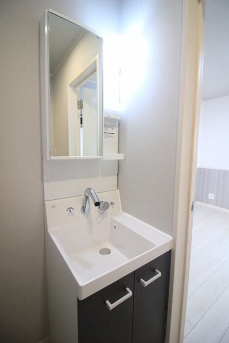 物件内観写真14　(洗面)