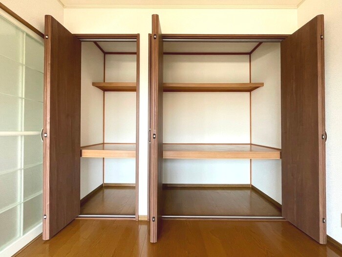 物件内観写真10　(収納)