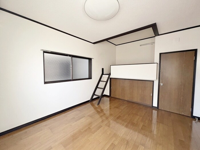 物件内観写真19　(居室)