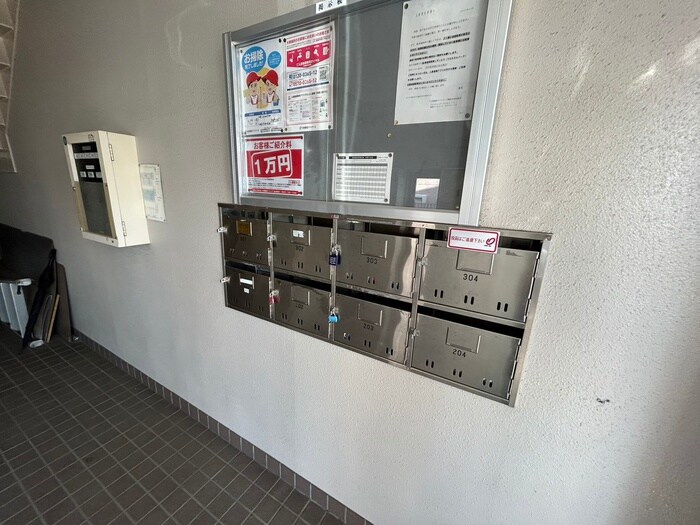 物件外観写真4　(建物設備)