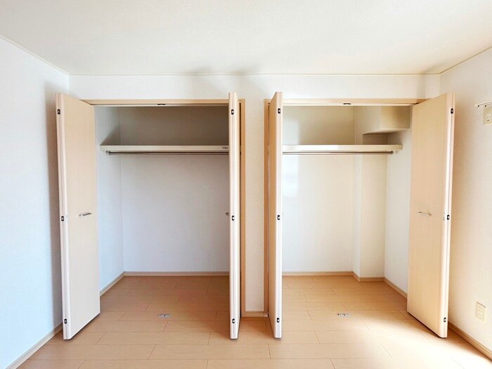 物件内観写真16　(収納)