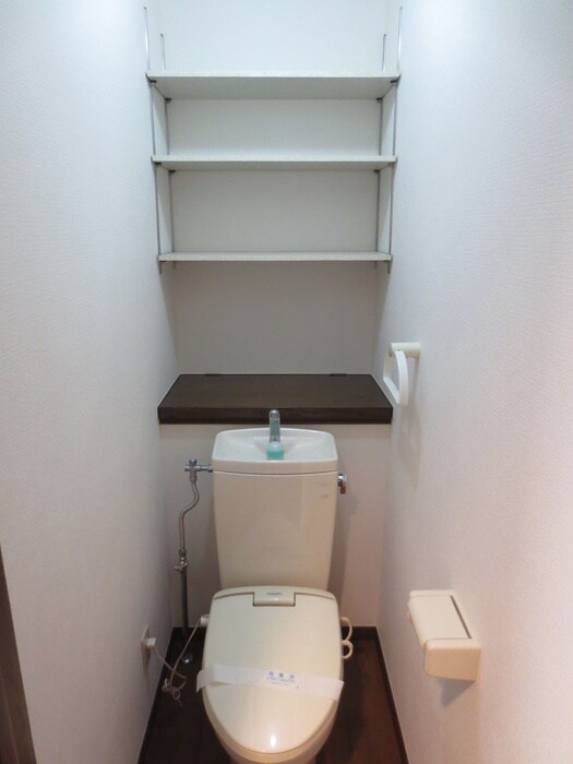 物件内観写真9　(トイレ)