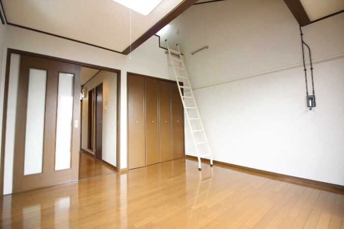 物件内観写真16　(居室)