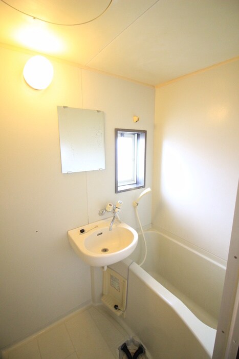 物件内観写真10　(バス／シャワールーム等)