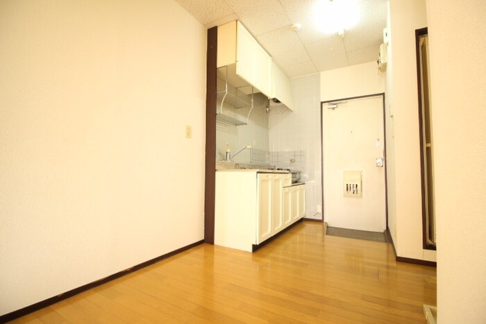 物件内観写真21　(玄関)