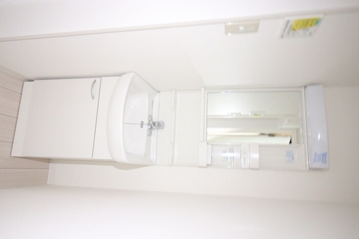 物件内観写真12　(洗面)