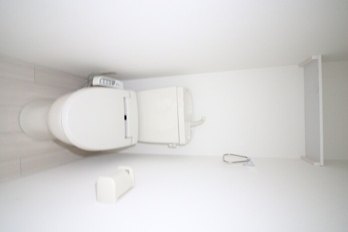 物件内観写真13　(トイレ)