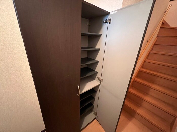 物件内観写真10　(収納)