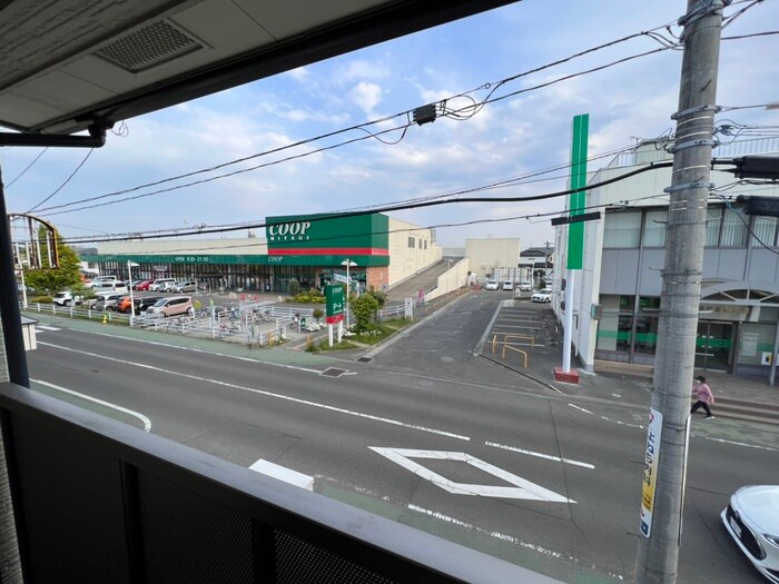 物件内観写真20　(室内からの展望)