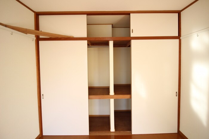 物件内観写真11　(収納)