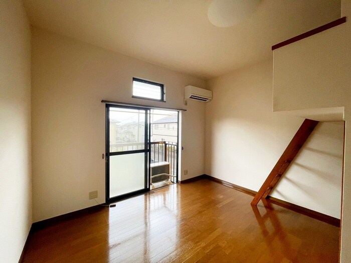 物件内観写真7　(居室)