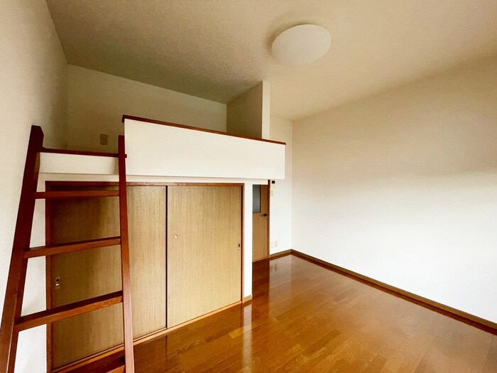 物件内観写真16　(居室)