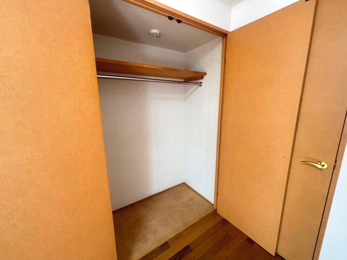 物件内観写真10　(収納)
