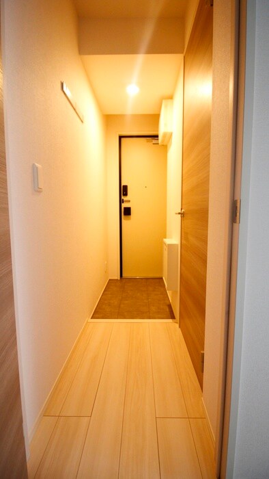 物件内観写真14　(廊下)