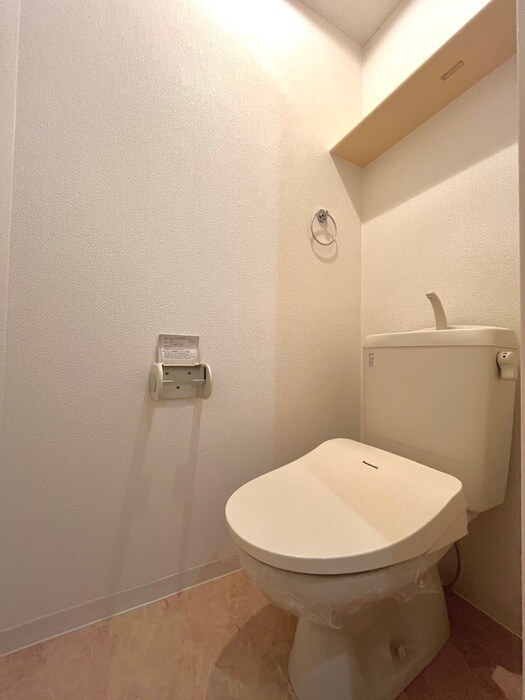 物件内観写真11　(トイレ)