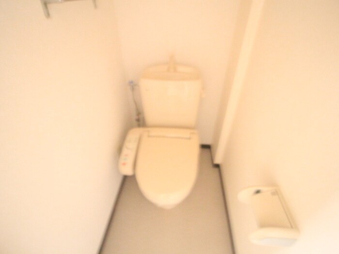 物件内観写真13　(トイレ)