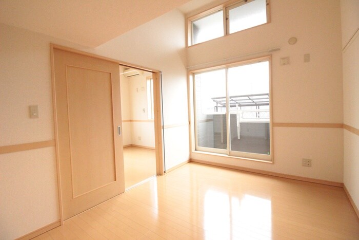 物件内観写真9　(居室)