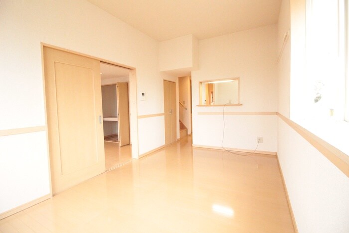 物件内観写真10　(居室)