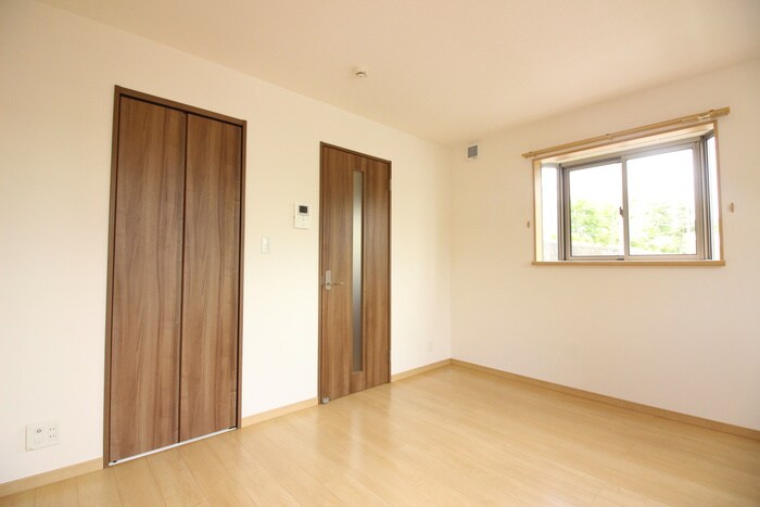 物件内観写真16　(居室)