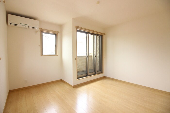 物件内観写真18　(居室)