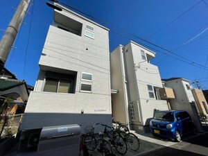 RIZEST薬師堂外観写真