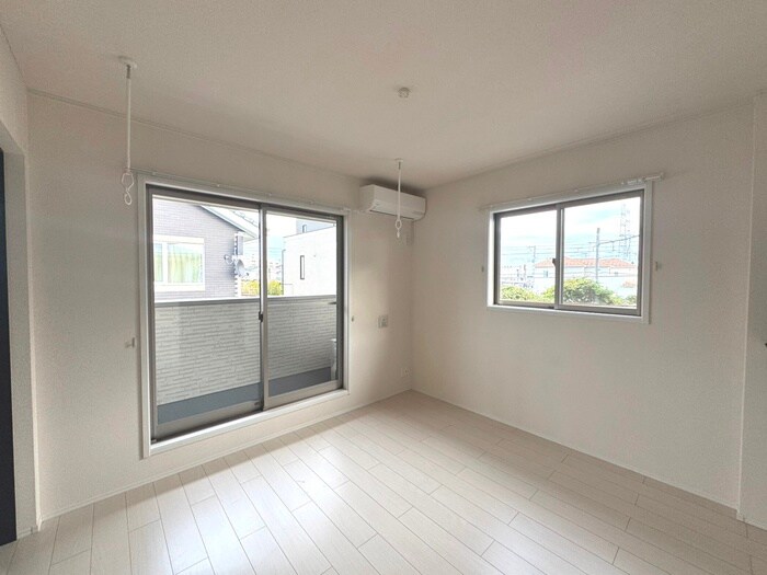 物件内観写真7　(居室)