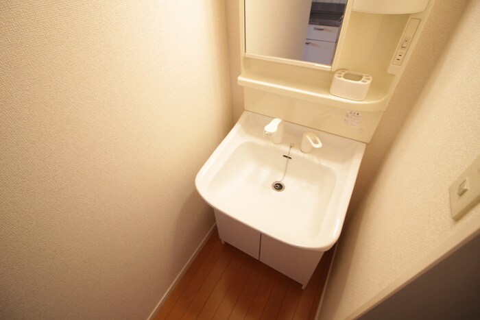 物件内観写真11　(洗面)