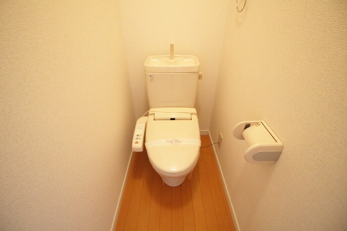 物件内観写真12　(トイレ)