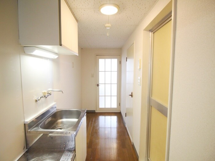 物件内観写真17　(廊下)