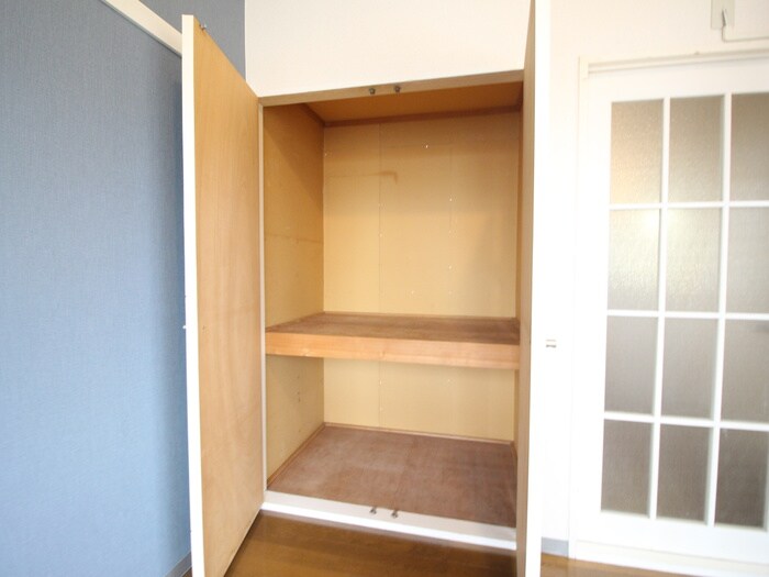 物件内観写真18　(収納)