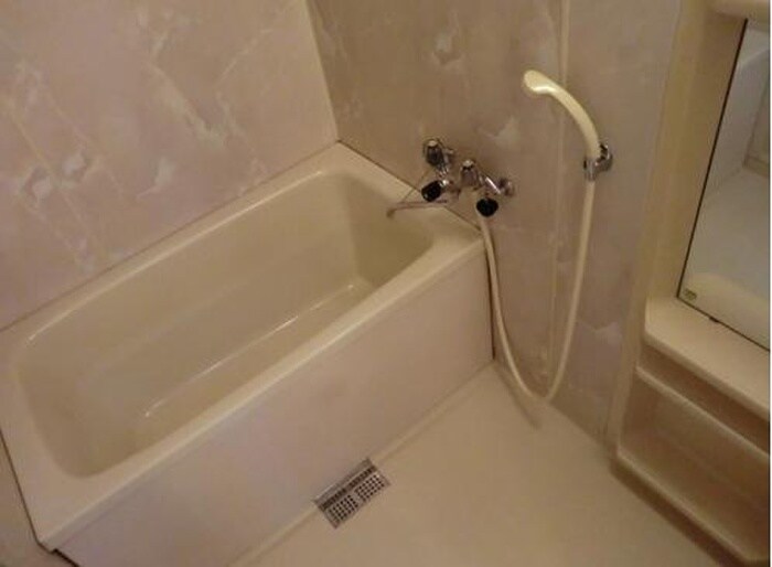 物件内観写真9　(バス／シャワールーム等)