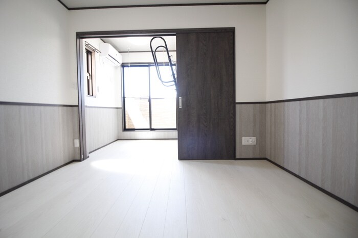 物件内観写真7　(居室)