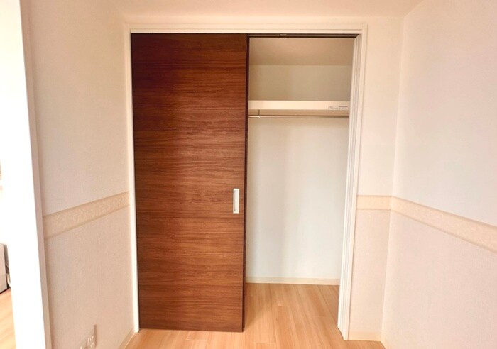 物件内観写真10　(収納)